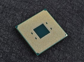 AMD发布锐龙嵌入式V2000处理器，性能和能效全面提升