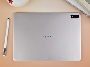 OPPO Pad 4 Pro图赏：轻薄大屏，多面出色