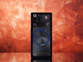 ��ħ11S PRO+뮷�͸����ҹͼ�ͣ��Ƽ�����ѧ���ں�