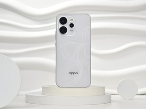 ����������˿��ǹ⣬OPPO Reno15 Proͼ��