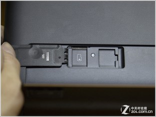 �������ʽ���� �������ر��칫ƽ�� 