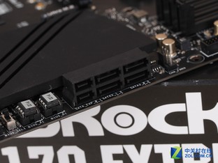ר Z1704Ʒ 