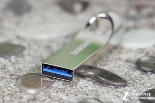 130MB/sȡ 32GB USB3.0ײ(Ҫ) 