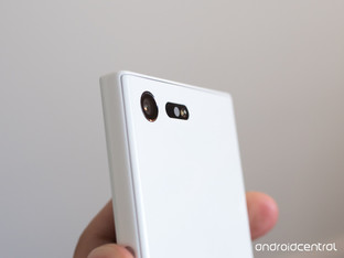 评索尼Xperia X Compact:尺寸…很重要?