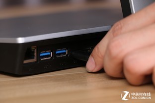 �Դ�Type-C��չ�� ����PD2710QC��ʾ������ 