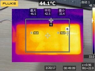 iPhone SE3又赢麻了 3K价位段手机边玩边充实测 