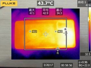iPhone SE3又赢麻了 3K价位段手机边玩边充实测 