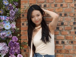 OPPO Reno14 Pro实拍揭秘：年轻人社交出圈的“秘密武器”！