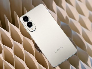 岂止纤薄，三星Galaxy S25 Edge上手图赏