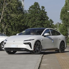30��Ԫ�ڴ����д��ͽγ��ռ��Ծ�������e��007��С��P7����ά��12��Ⱥ�ѡ