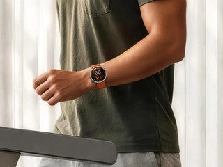 ������ǧԪ��֧��iOS�ȶ����������ֱ��Ƽ���OPPO Watch S2����
