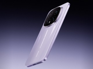 ���������8��������������ҫ�նˣ���������Ӱ���콢Magic8 RSR���շ���