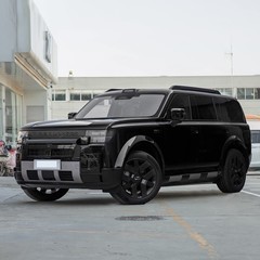 50��Ԫ��������������ʽ�д���SUV��Ⱥ�����������8��̩��700������L8Ӳ��Ӳ