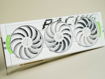 万丽星舰RTX 5090D v2评测