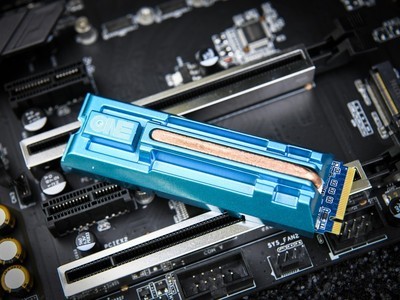 ӰONE M.2 SSD⣺СԱ£