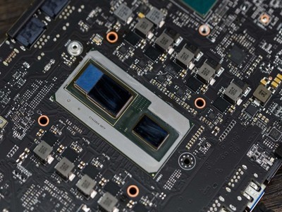 i7 8809g/8705g!intel amd合体cpu对比详测