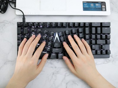 X-Bows Lite机械键盘测评：这才是真正的人体工学键盘