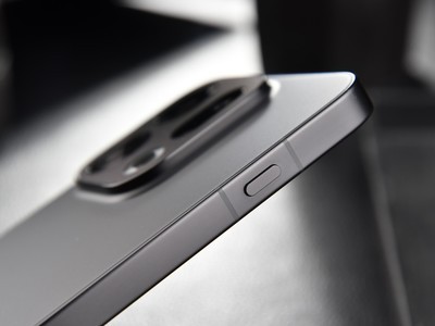 2025 �� AI ���ܳ�ɫ�ĸ��Լ۱��ֻ��Ƽ���AIд����AI������AI���ն���ͨ