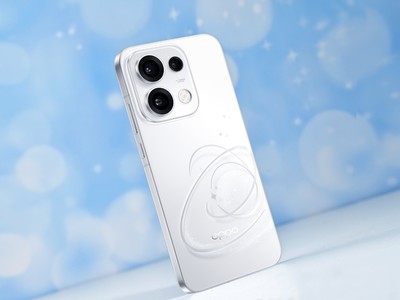 OPPO Reno16全面评测：实况随心贴，潮玩出片新搭子