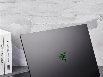 18英寸巨屏游戏本天花板！售价近40000元的雷蛇灵刃18上手体验