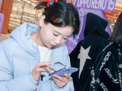 �����ܵǶ���Reno15�ɰ�׿��Ʒ���ڣ�������Ϊ���򵥣�