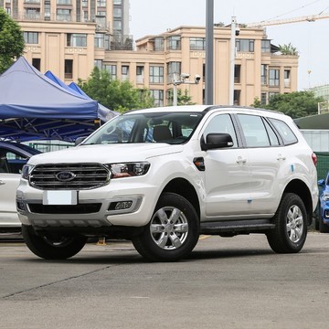 40万元内四款中型SUV深度横评：奔驰GLC、宝马X3、福特撼路者、捷尼赛思GV60实战对比