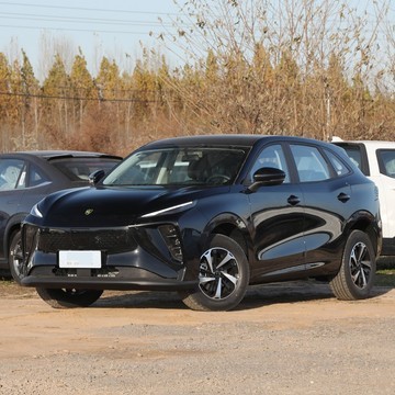 20万元内紧凑型SUV四强对决：大众、BJ40、风行雷霆、AX7实测横评