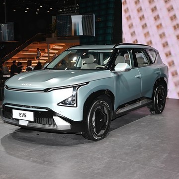 20万元内纯电紧凑SUV四强实测：EV5、SKY EV01、众06与风行雷霆谁更经得起日常考验
