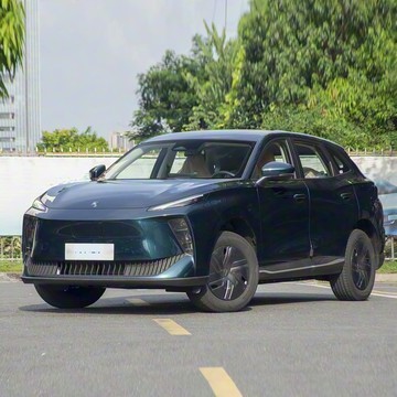20万元内纯电紧凑SUV四强实测：大众众06、MG ES5、风行星海X5、福特领界EV谁更值得选