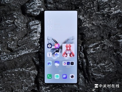 红魔10 PRO+氘峰透明暗夜图赏：打造专有的游戏浪漫