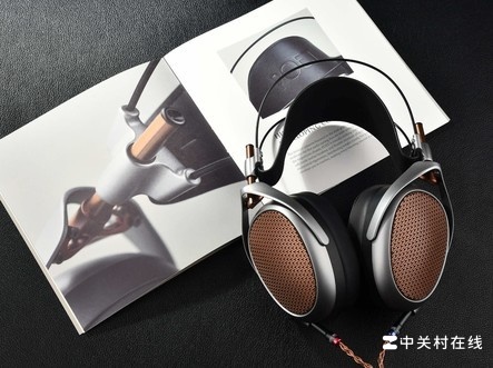 ������ѧ����Ȼ֮���ĵ䷶��Meze POETƽ�����ͼ��