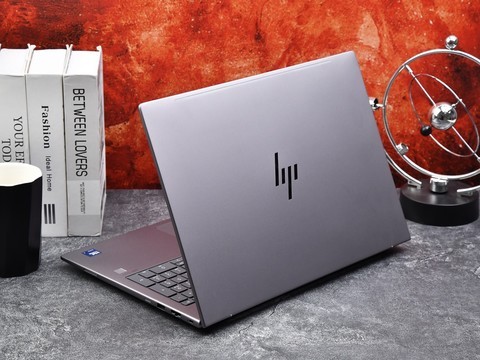 满足AI时代高效办公需求 惠普战99 AI商务超能本评测