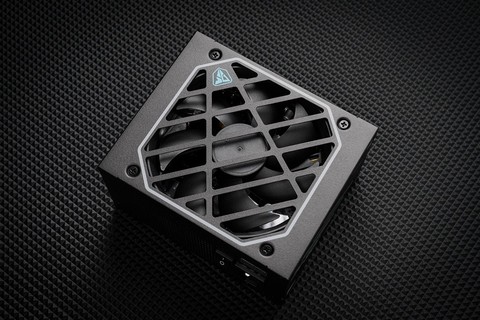 鑫谷数智DM-850G电源评测超金牌智能“小金刚”