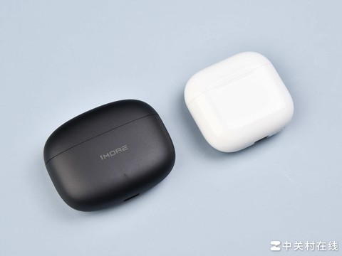 花一百元找到的千元档平替耳机：1MORE Q21实测对比AirPods 4