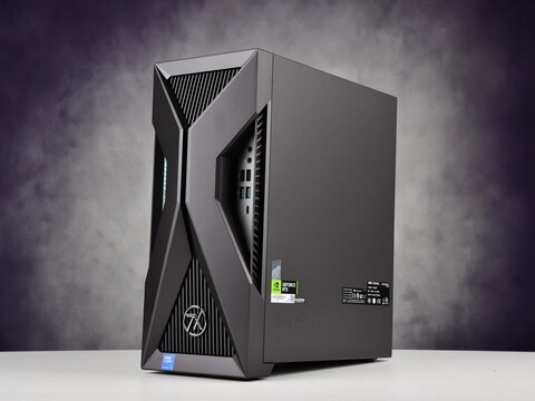 高颜值强战力的华硕天选6X 酷睿Ultra版开箱图赏