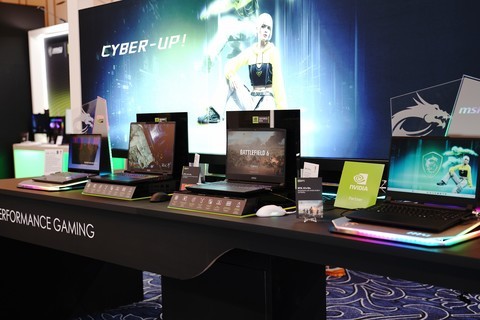 16.65mm超薄设计 300W极限功耗释放 CES现场体验微星游戏产品线新品
