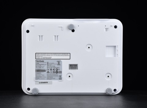 高亮/长效/易维护 优派LSD400W激光投影机评测