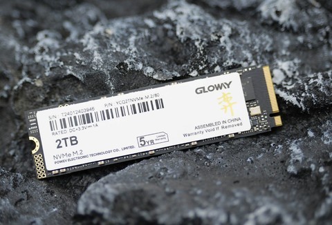 装机不花冤枉钱：新手必须吃透的 8 个核心要点