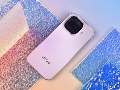 iQOO Z11 Turbo全面评测：中等尺寸也有满杯性能