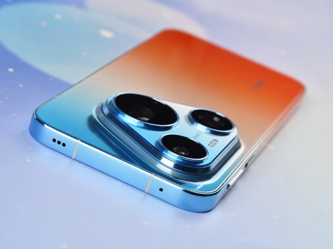 鍗庝负Pura 90绯诲垪涓婃墜璇勬祴 娓愬彉缇庡?涓€鐪肩?鑽