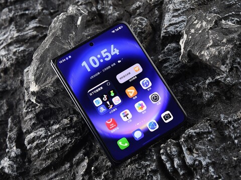 华为Pura X Max全面评测：掌中小平板，为“阔”而生