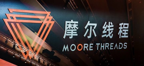 鎽╁皵绾跨▼鍙戝竷涓€瀛ｆ姤锛氳惀鏀?.38浜垮厓锛屽凡鏈?5涓囧紑鍙戣€