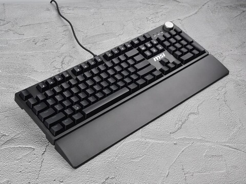 一把键盘，两种形态，多种体验，微星FORGE GK320、GM330游戏键鼠套装评测