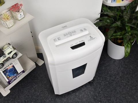 4倍高速碎纸 让科密DSK1高速碎纸机告诉你什么叫实力