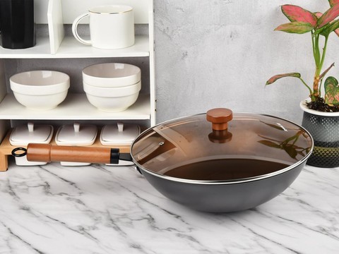 30年健康炊具积淀！九阳真免开锅极铁锅评测：厨房新手的福音