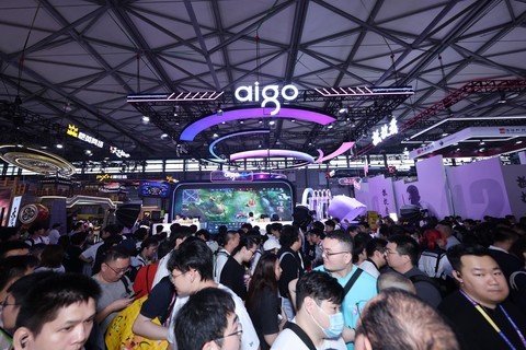CJ2026最惊艳的品牌展台：aigo“疯游会”为何成全场顶流打卡地