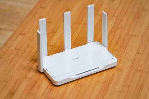 路由器实用指南：从基础配置到基础操作！