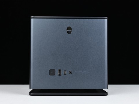 性能释放相当猛！锐龙AI Max+ 395跑分再创新高  雷神水冷迷你AI工作站评测