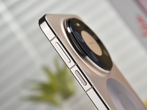 华为Mate 80 Pro Max全面评测：实力破圈，精工细作的大成之作