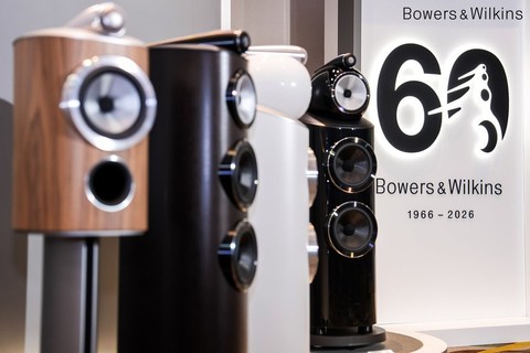 从 P1 到 800 D5：一部宝华韦健 60 年的声学技术简史